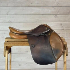 Used Beval LTD Close Contact Saddle 17/M -Equestrian Supply Store 260 R Side 35326.1665530668