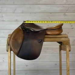 Used Beval LTD Close Contact Saddle 17/M -Equestrian Supply Store 260 Seat Measurement 54369.1665530654