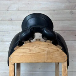 Used Schleese HK Dressage Saddle 17.5/MW -Equestrian Supply Store 327 Cantle 27015.1684874714