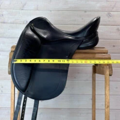 Used Schleese HK Dressage Saddle 17.5/MW -Equestrian Supply Store 327 Flap Width 42691.1684874689