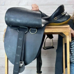 Used Porter's Stockman Drafter Australian Saddle 16/W -Equestrian Supply Store 328 L Flap 00680.1686182206
