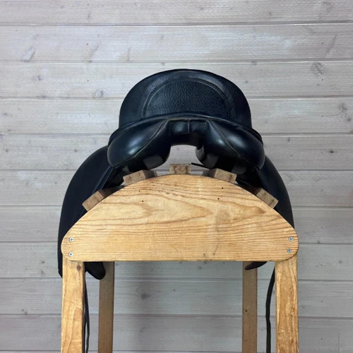 Used Albion SLK Dressage Saddle 17.5/MW 9 Used Albion SLK Dressage Saddle 17.5/MW - Image 7