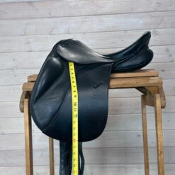 Used Stubben Genesis CL Dressage Saddle 17/N -Equestrian Supply Store 332 Flap Length 96851.1687460935