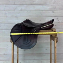 Used CWD 2GS Close Contact Saddle 18/M -Equestrian Supply Store 333 Flap Width 98042.1687462100