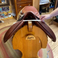 Stubben Ascend Jump Saddle -Equestrian Supply Store ascend saddle front measure stubben 51565.1640728223