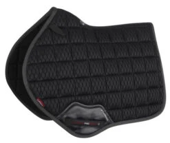 LeMieux Carbon Mesh CC Square Pad -Equestrian Supply Store carbon mesh air cc black side 6744 lemieux 63228.1636592838