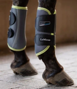 LeMieux Carbon Mesh Wrap Boots 30 LeMieux Carbon Mesh Wrap Boots -Equestrian Supply Store carbon mesh wrap boots kiwi lifestyle IT03091004 lemieux 97547.1685566228