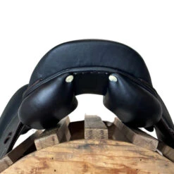 Signature By Antarès Jumping Saddle Calf Lined 16 Signature By Antarès Jumping Saddle Calf Lined -Equestrian Supply Store signature jump calf tobacco cantle SIGOBSC V antares 24944.1684789969