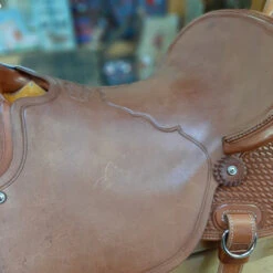 McCall McLite Wade Saddle -Equestrian Supply Store tag mclite wade natural round basket seat mccall 98331.1580334938
